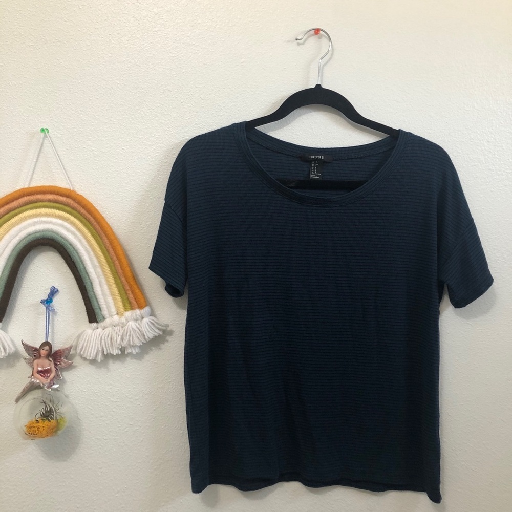 blue & black thin striped t-shirt